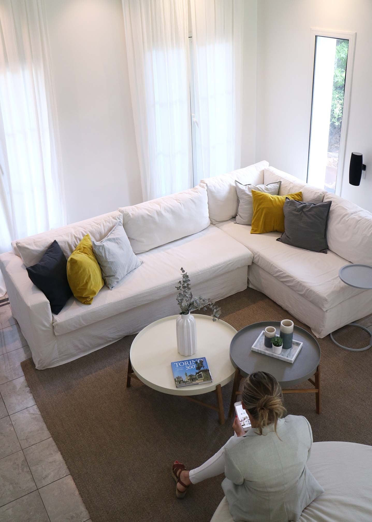 SOFA ESQUINERO FAMILY TAPIZADO EN PANAMA LINO - FUNDA DE TUSSOR NATURAL- 90 PROF