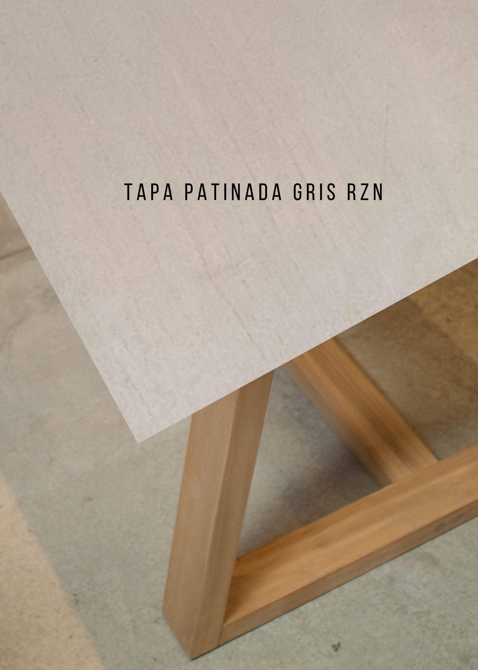 Mesa Helena - Tapa Paraíso Patinada  - Base Loro Blanco