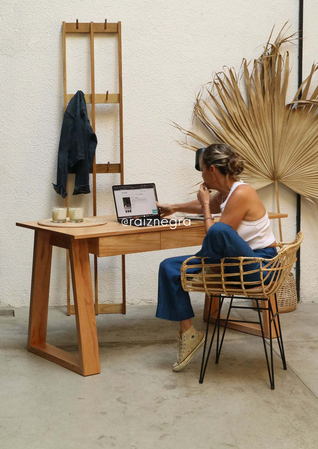 Escritorio Milo paraíso