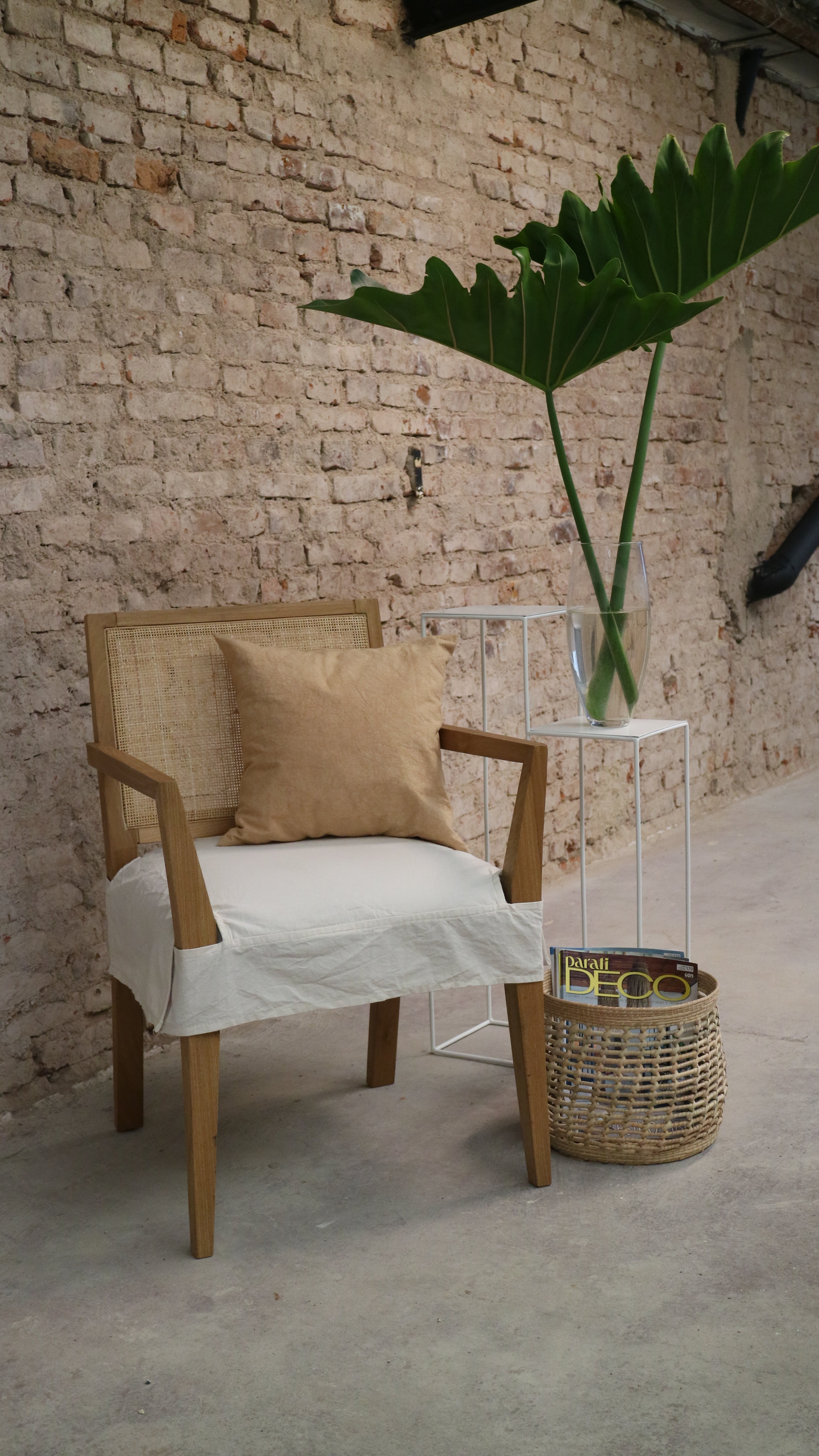 Silla Bruselas con apoyabrazos - Funda Tussor Natutal