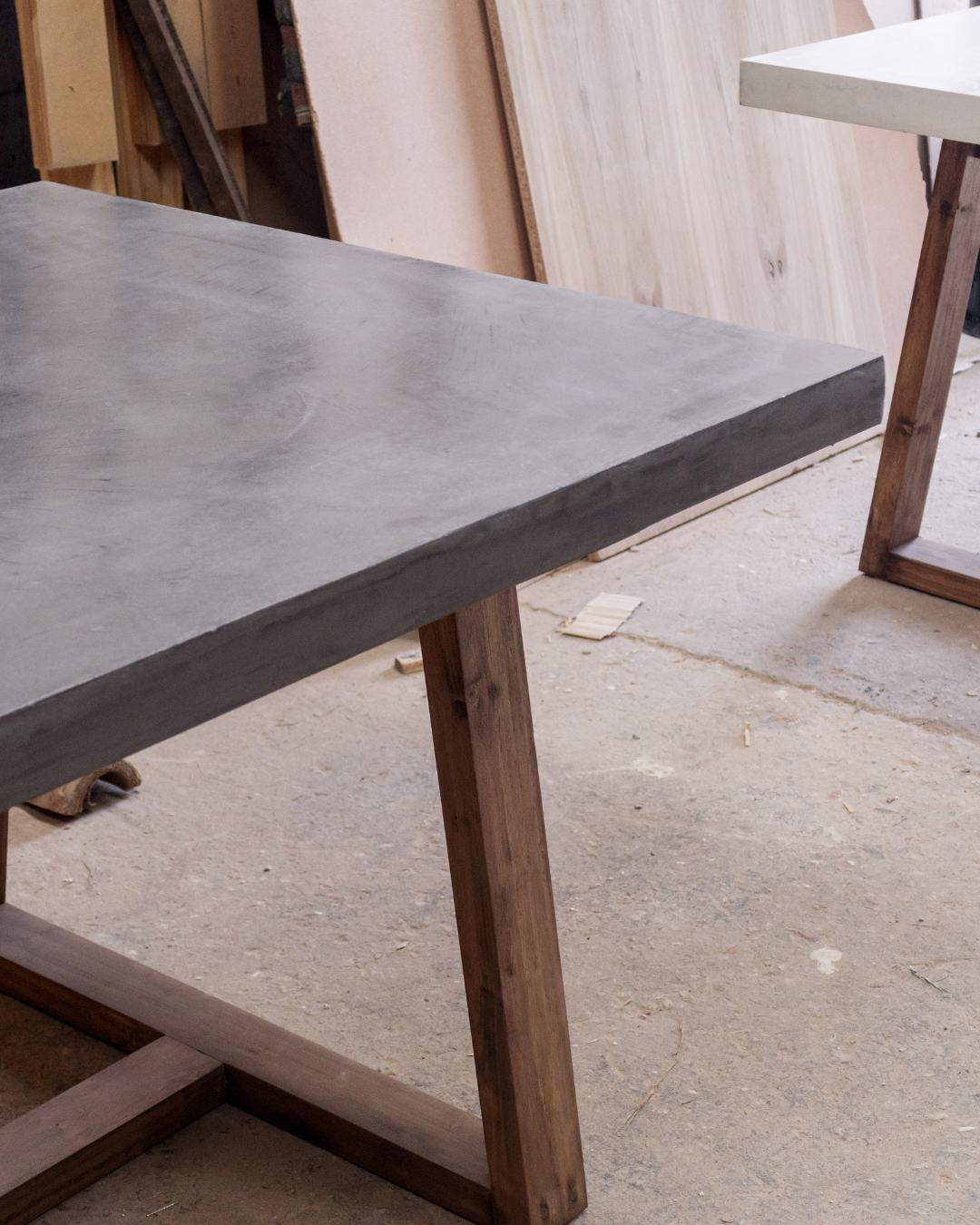 STOCK- Mesa Oakland Base Loro Blanco- tapa Microcemento