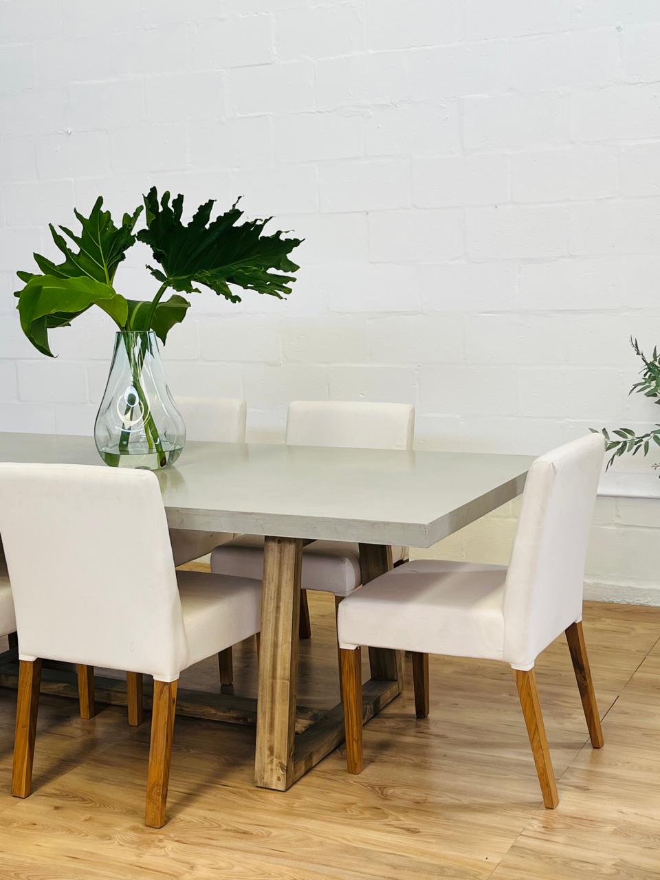 STOCK- Mesa Oakland Base Loro Blanco- tapa Microcemento